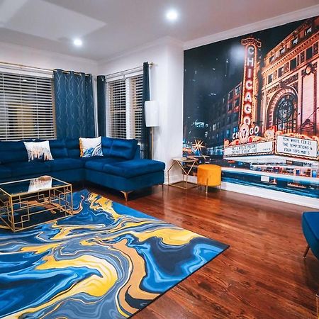 The Blue Golden Luxury Modern 3- Bedroom Apartment In Chicago Extérieur photo